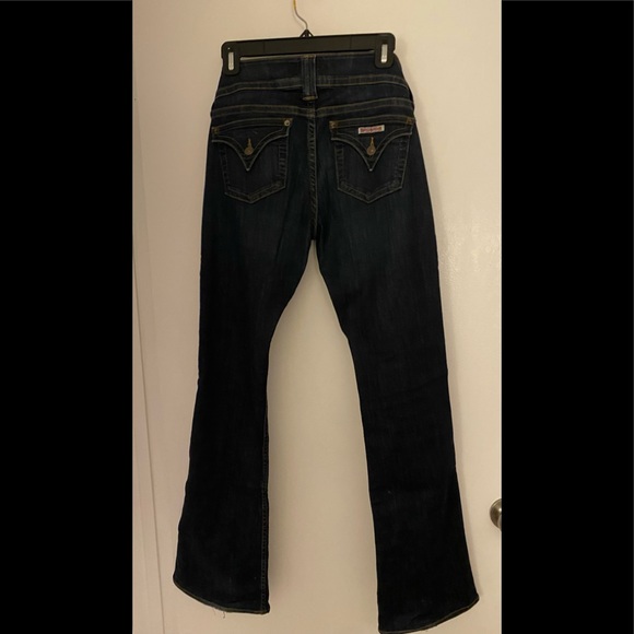 Woman’s Hudson Jeans - Picture 2 of 6
